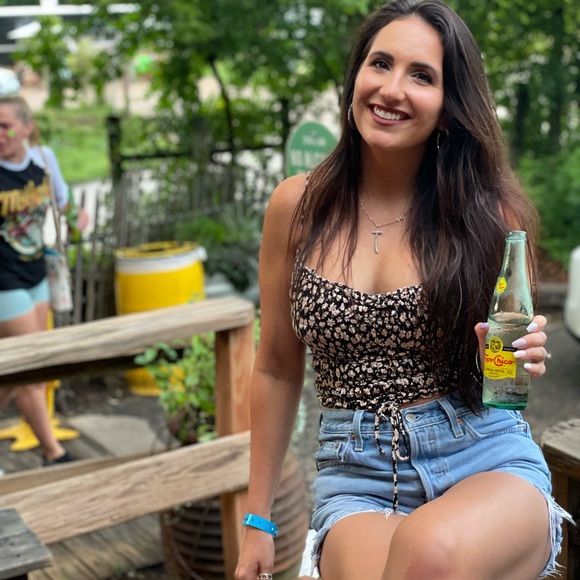 Meet your Posher, Cydnee - Picture 9 of 9